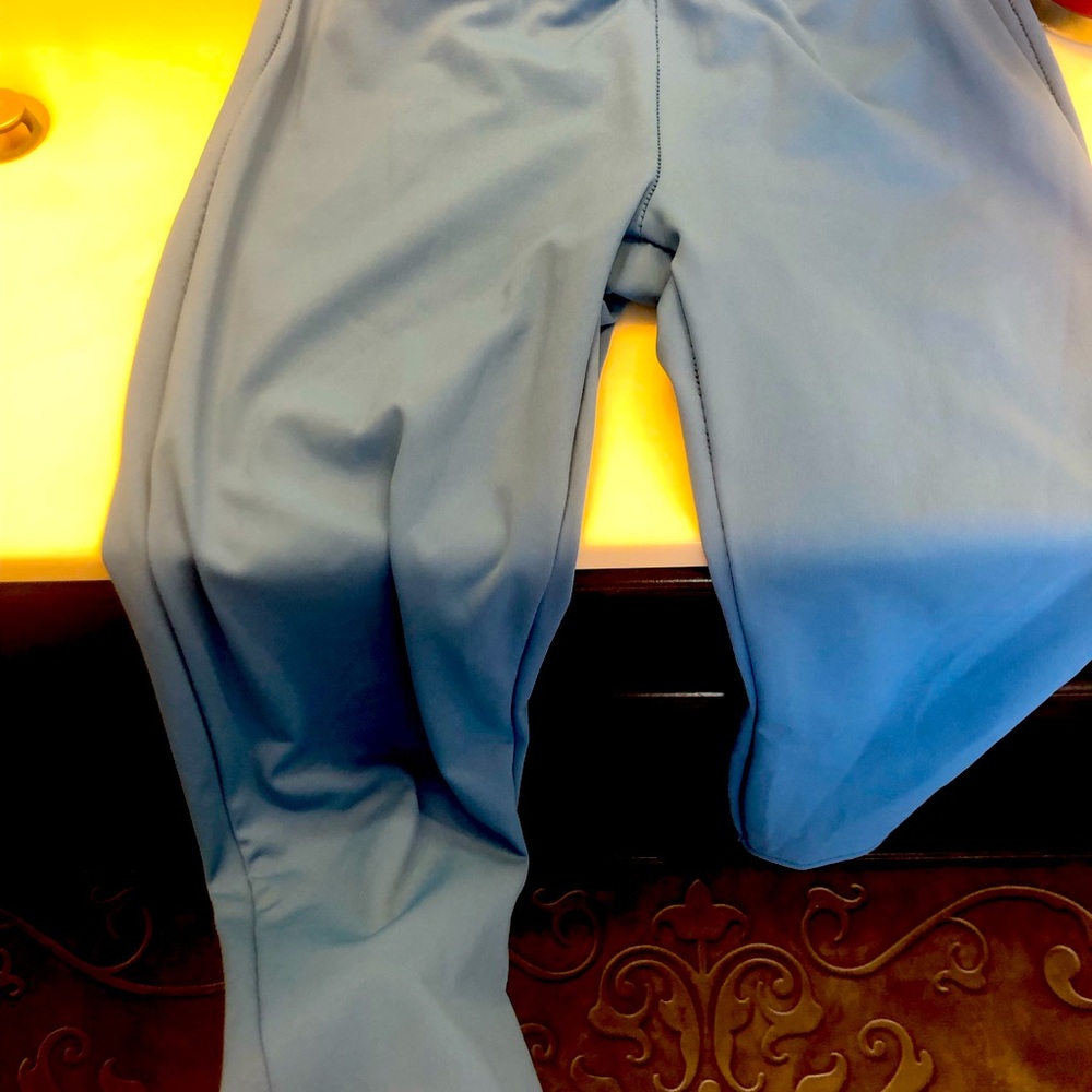 Marika crop yoga pants